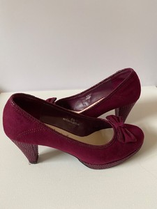 berry coloured heels