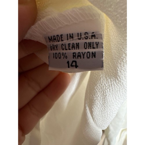 Blusa Gianni Essentials Blanca Rayón Manga Larga Camisa Abotonada 14 Oficina - Imagen 5 de 7