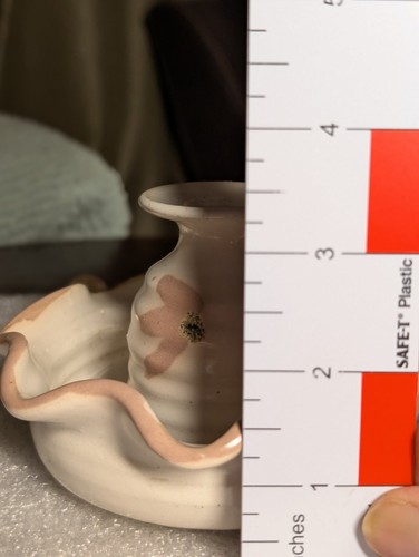 Pottery Oil Lamp Signed by the Artist - Picture 9 of 10