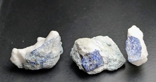 Benitoite Gem Mine specimens three piece auction (BSS #263)