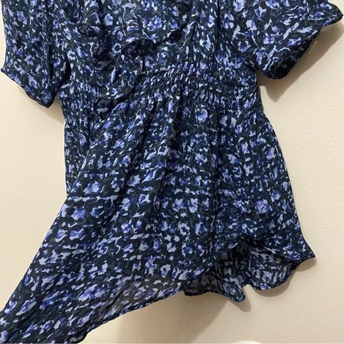 Zara Basic Damen Bluse Größe S Blau Blumen Rüschen Kurzarm V-Ausschnitt - Bild 7 von 7