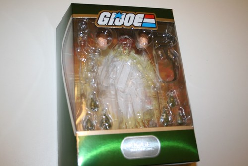 Super7 GI JOE Ultimates Wave 2 Flint Lady Jaye Destro Baroness Figure - Picture 9 of 9