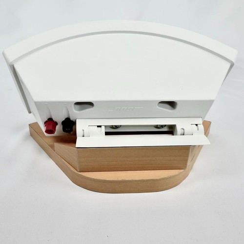 BOSE 151SE Allwetterlautsprecher mit breit gerichteter Halterung mit Holzständer - Bild 14 von 18