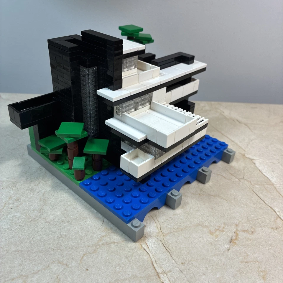 Custom Black White LEGO ARCHITECTURE Fallingwater Building Frank Lloyd Wright - Image 3 of 4