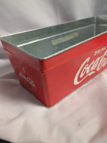 Coca Cola leak proof plastic lined metal  planter - Picture 4 of 7