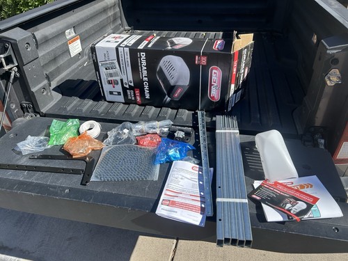 No Motor / Remote - Genie Chain Drive 500 Garage Door Opener - Model 1035 Parts - Picture 1 of 4