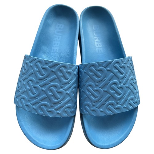 Burberry Melroy TB diapositivas con monograma en relieve, precio de venta sugerido por el fabricante EU39/US6: $820 - Imagen 3 de 15