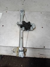 Renault Clio IV 2015 Left front front door electric window regulator 807213867R