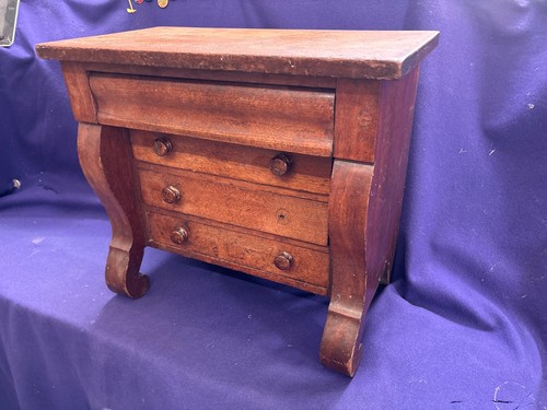 ANTIQUE AMERICAN EMPIRE MINIATURE CHEST OF DRAWERS BENNINGTON PULLS ESTATE FIND - Picture 21 of 21