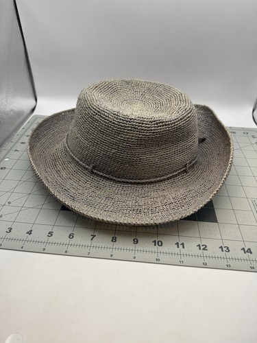 Naturary Madagascar Hat Company Hand Made Straw Size Large - Purple - Picture 2 of 8