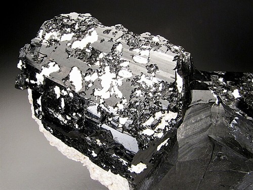 Black Tourmaline Crystals Erongo Namibia - Picture 7 of 7