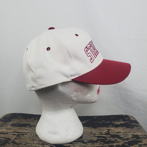 De Colección Dorfman Pacific University of Stanford Blanco/Granate Sombrero Ajustado 7-5/8 Usado en Excelente Condición - Imagen 6 de 9