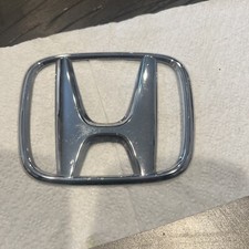 Front Grille Emblem For Honda Civic (2016-2020) Year 2016 2017 2018 2019 2020