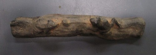 Vintage Eisen Briefbeschwerer Made in Japan Frösche auf Baumstamm Samtsockel - Bild 1 von 3