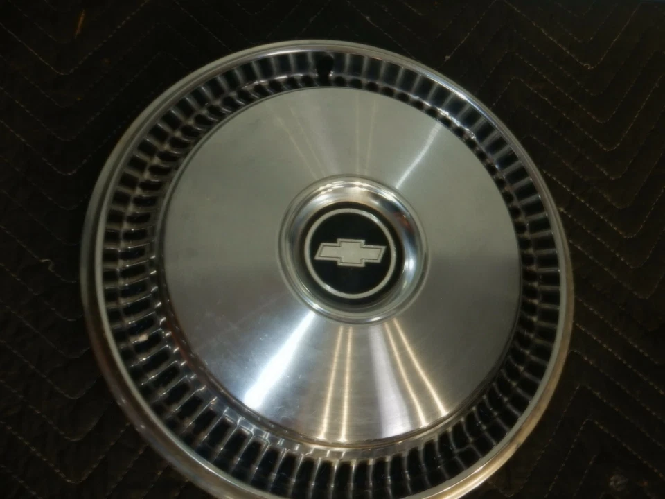 Tapacubos Chevrolet Impala Nova Muscle Car Hot Rod 14" vintage años 70 Foto 3 de 4