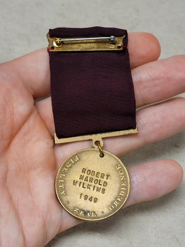 WW2 Era Navy Good Conduct Medal Named Seabees Dated USN Freemason Named & Dated - Picture 3 of 24