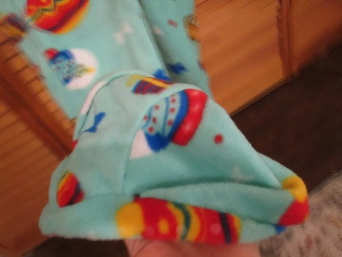 Joyin One Piece Small Christmas Pajama Hoodie Footie - Picture 5 of 15