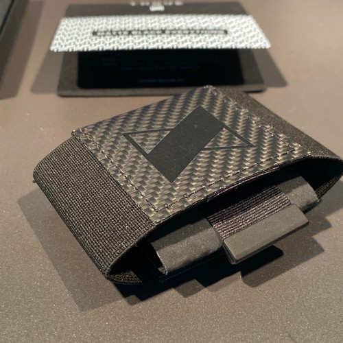 Portafoglio TROVE Swift nero opaco tutto come disegnato da MKBHD 2023 fibra di carbonio - Foto 10 di 13