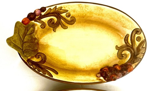 Grasslands Rd Relish/Candy/Side/Trinket Dish Set of 2 Embossed Oval 9”Lx3.25”W - Picture 6 of 11