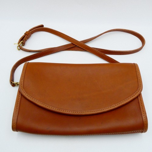 Vintage Coach Sterling Clutch 9945 British Tan Made in USA No Tag - Picture 2 of 14