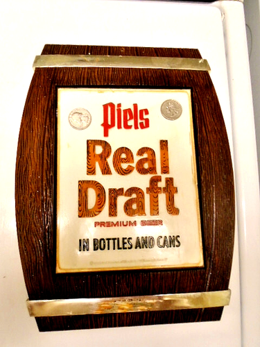 1966- PIELS REAL DRAFT- plastic promotional sign-Keg Design