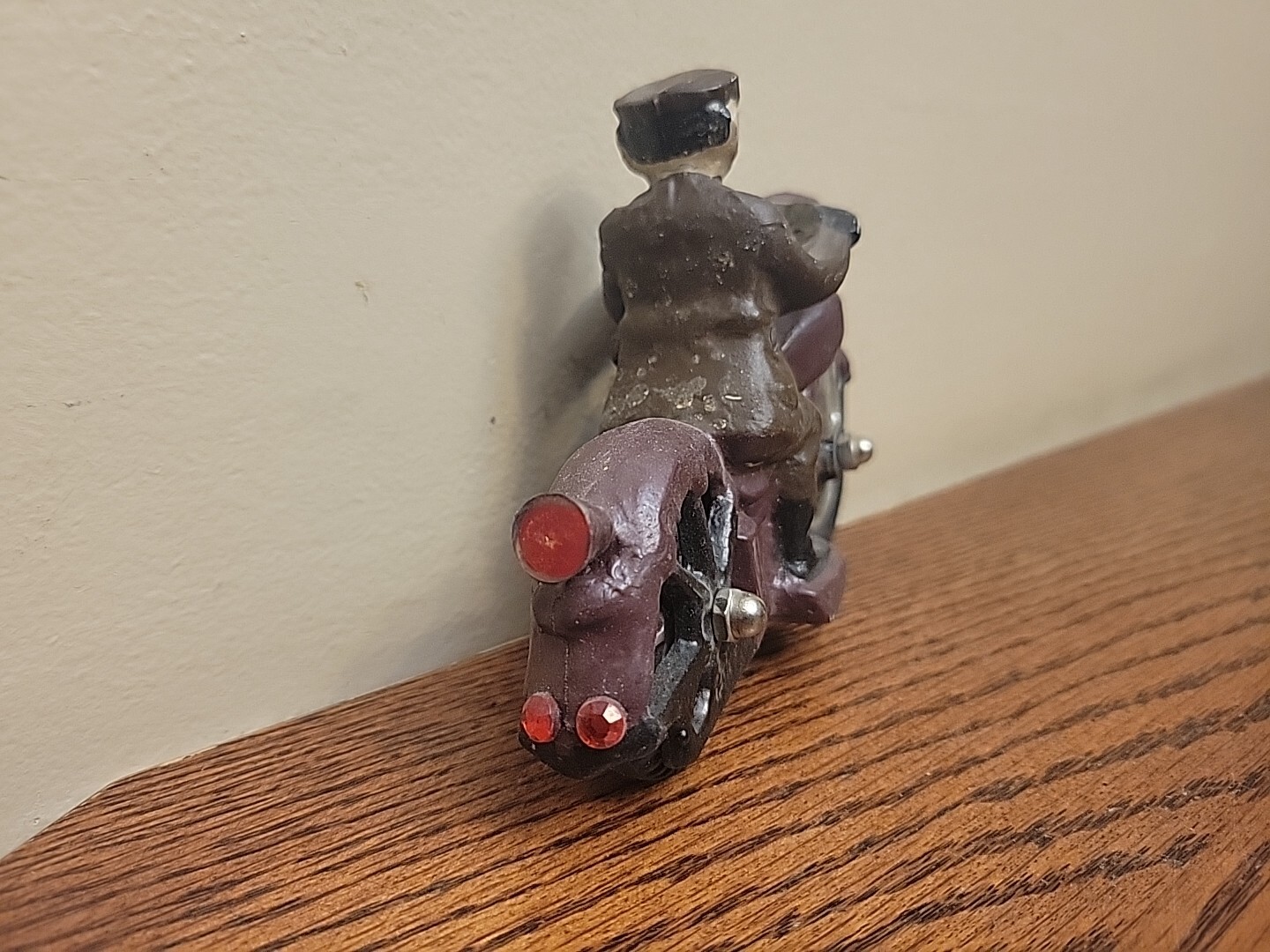 Picture 4 of 8