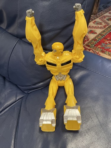 Transformers Bumblebee Titan Hero Figure 12” X6” 2013 Hasbro Moveable Toy RRP£22 - Picture 7 of 12