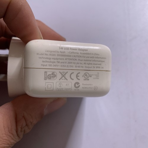 Genuine Apple 1205 USB Official OEM Wall Charger + 30-pin Cable - Picture 4 of 9