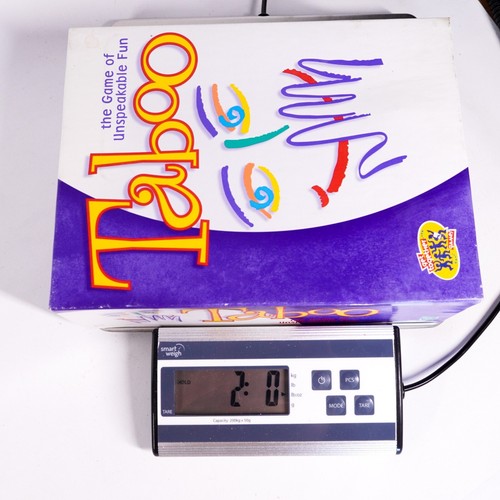 Tabu The Game of Unspeakable Fun Get Together Games 2000 Hasbro Neu OVP geöffnet - Bild 6 von 6