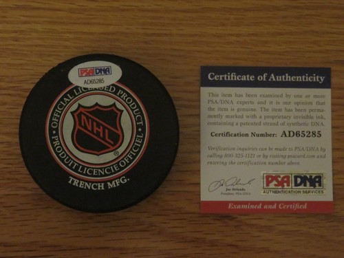 Goalie MARTIN BRODEUR signed NEW JERSEY DEVILS Stanley Cup Champions Puck PSA - Picture 2 of 2