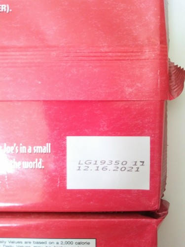 TRADER JOE'S HUGE BELGIUM POUND PLUS 72% DARK CHOCOLATE BAR 1 Lb 1.6 oz - Picture 6 of 6
