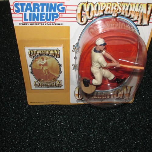 Starting Lineup 1994 Honus Wagner Pittsburgh Pirates Cooperstown Collection - Picture 2 of 7