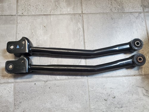2018-2024 Jeep Wrangler JL Gladiator JT Front Upper Control Arms OEM 68461228AA - Picture 1 of 6