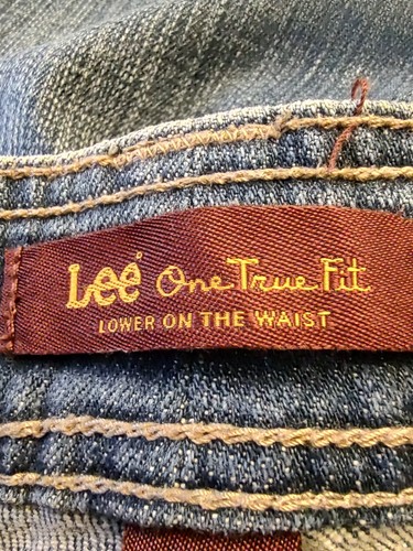 Lee One True Fit Denim Capris, 11/12P, Blue Denim, Pockets, Buttons, Pre-owned - Picture 21 of 24