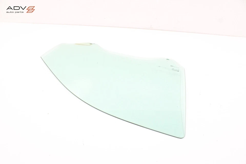 Chevrolet Silverado 1500 19-24 puerta delantera derecha pasajero ventana vidrio OEM Foto 3 de 4