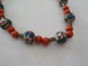 Vintage-floral-cloisonne-enameled-necklace-with-wood-and-metal-beads