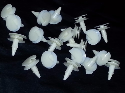 77-92 GM Chevy Cadillac Oldsmobile Interior Door Panel Trim Clip Retainer 20pc A - Picture 2 of 7