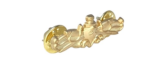United States Navy Surface Warfare 1.375-inch Lapel Pin P16513 - Picture 2 of 5