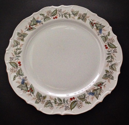 Bristol Fine China Spring Blossom Serving Bowl and Platter - Picture 4 of 6