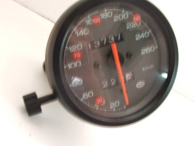 DUCATI ST2 OEM SPEEDOMETER SPEEDO 13 KM KMH EURO ST2 ST3