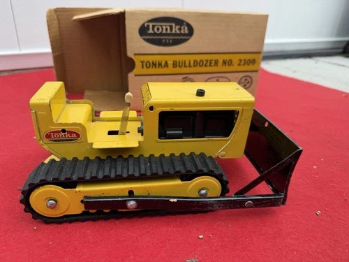 Tonka Pressed Steel Dozer Yellow and Black Construction Vehicle Toy