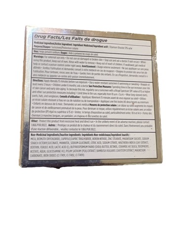 PÜR 4 in 1 Pressed Mineral SPF 15 Powder Foundation Porcelain LP4, 0.28 Ounces - Picture 2 of 4