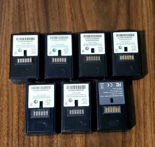 Lote de 7 baterías recargables negras Microsoft Xbox 360 sin probar Foto 2 de 4
