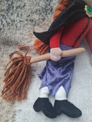 Aurora Julia Donaldson Room On The Broom 15" Witch Plush & Paperback Book - Picture 5 of 11