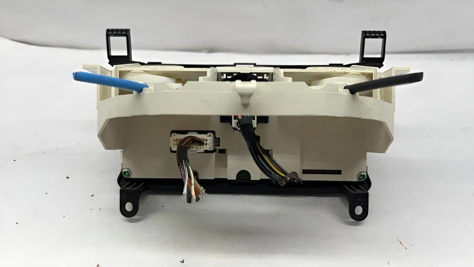 2004-2006 Mazda 3 AC Heater Climate Control temperature manual 2.3L OEM - Imagem 2 de 4