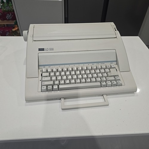Nakajima AX-150 elektrische Schreibmaschine voll funktionsfähig tragbarer Griff kostenloser Versand!