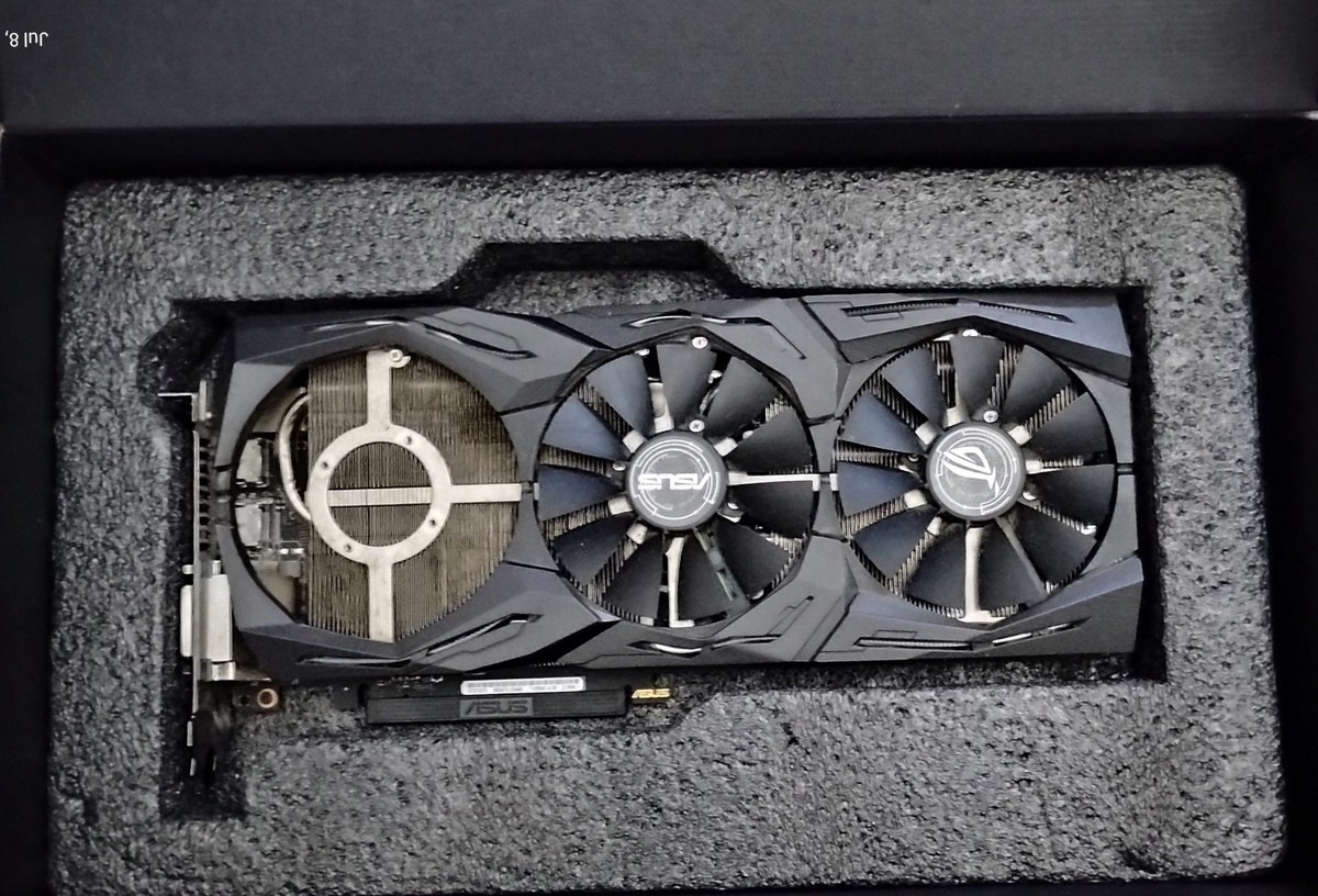 GeForce GTX1070　８GB Amazon.com: EVGA GeForce GTX 1070 SC GAMING ACX 3.0, 8GB