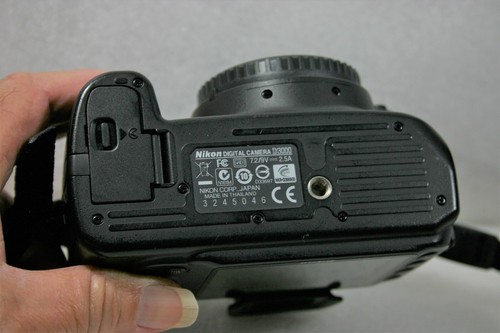 Nikon D3000, DSLR, 10.2 MP, 3"LCD+ 18-55mm DX +Wide angle, Very good, SC 5253 - Picture 9 of 20