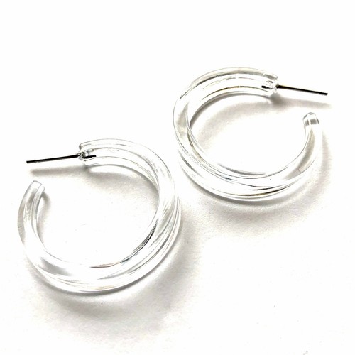 Pendientes transparentes de aro de lucita lola - Imagen 3 de 9