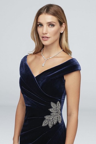 NEW Petite ALEX EVENINGS Navy OFF THE SHOULDER Velvet BEADED Ruched Side GOWN 8P - Picture 16 of 17